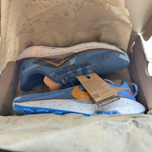 Nike React Pegasus Trail 5 in Blue Void